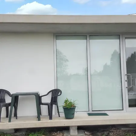 Σπίτι διακοπών Charming In With Shared Pool *