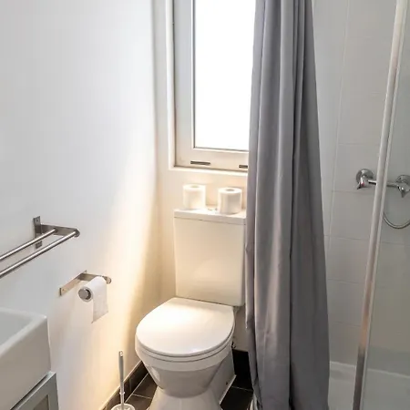 Charming In With Shared Pool * Pataias